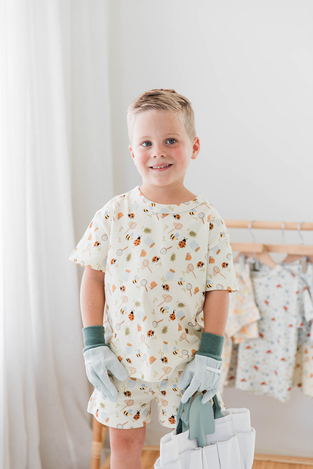Backyard Bug Hunt Set