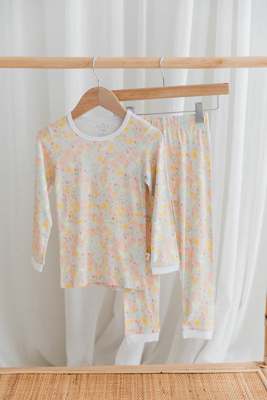 Two Piece Set in Amalfi Bloom