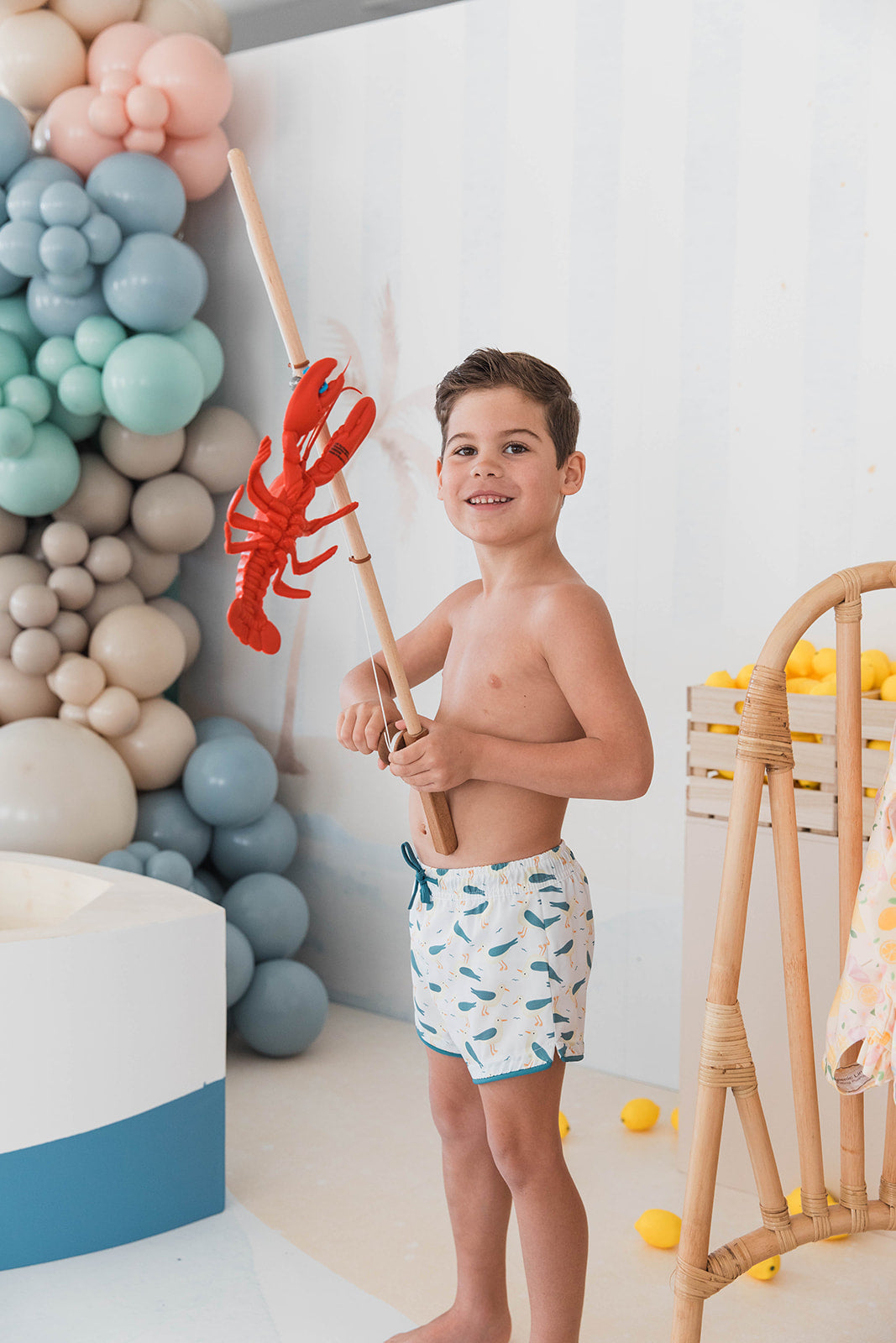 Seaside Short - Capri Sky