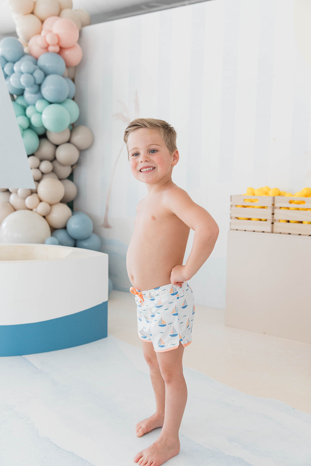 Seaside Short - Coastal Breeze