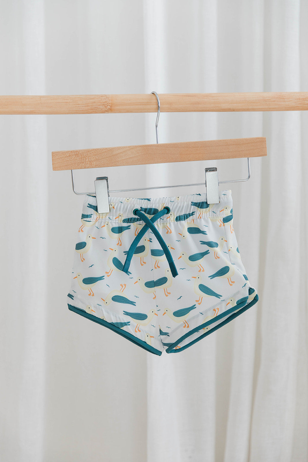 Seaside Short - Capri Sky