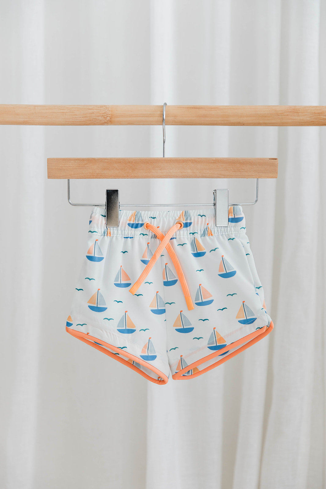 Seaside Short - Coastal Breeze