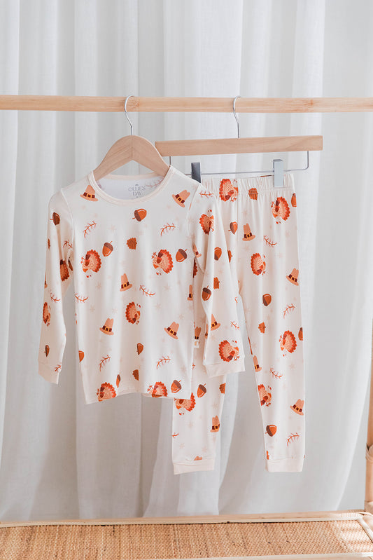 Two Piece Set in Turkey Trot