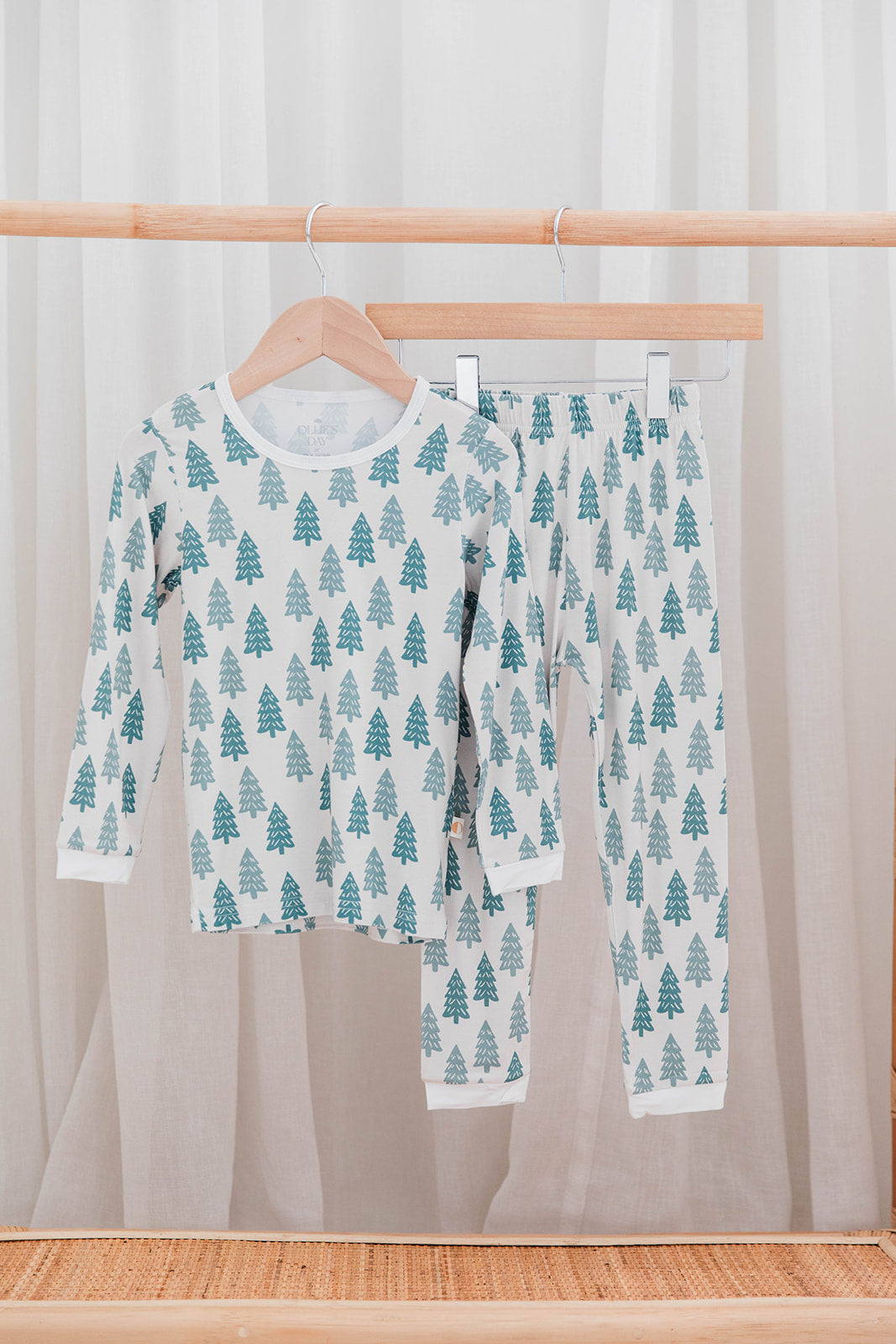 Two Piece Set in Evergreen