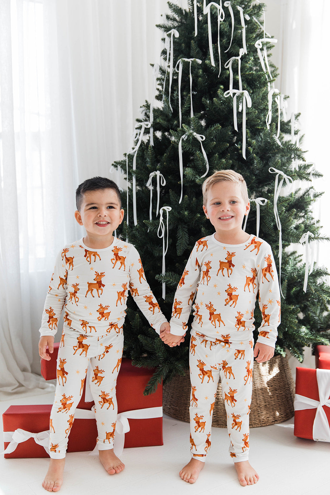 Two Piece Set in Reindeer Run